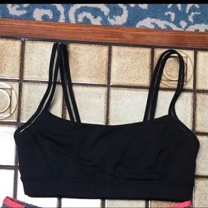 lululemon sports bra size 6